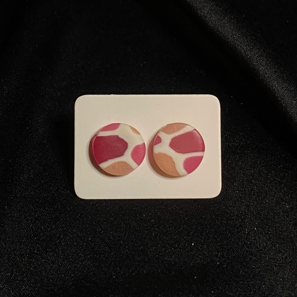 $5 when you buy another item! - Picture 1 of 3